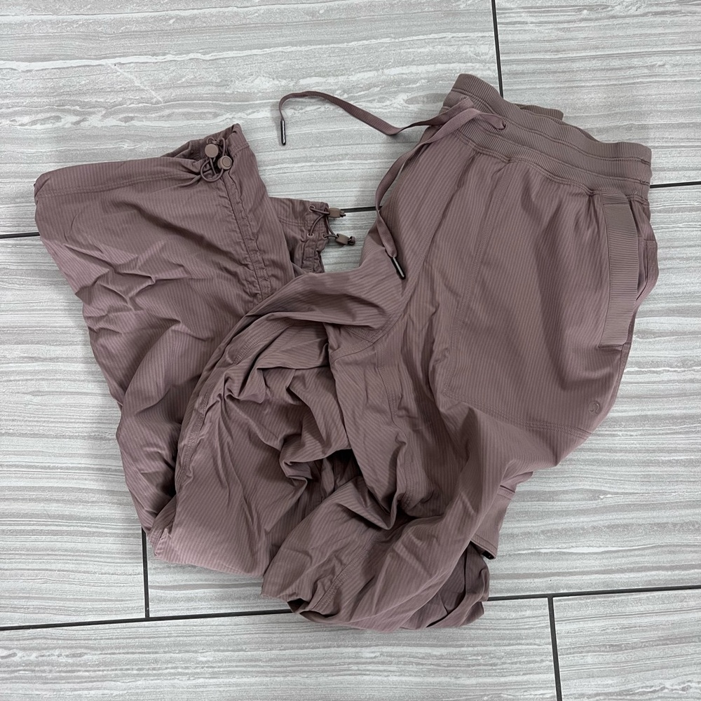 lululemon athletica mauve/pink drawstring jogger pants